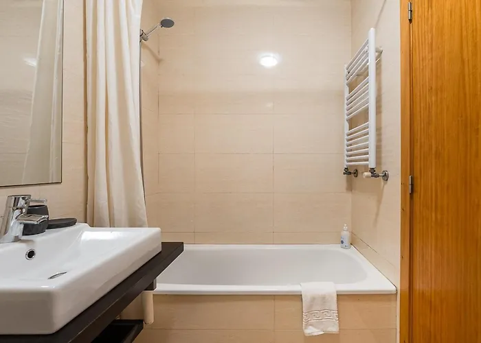 Guestready - Pleasant Hideway In * Porto